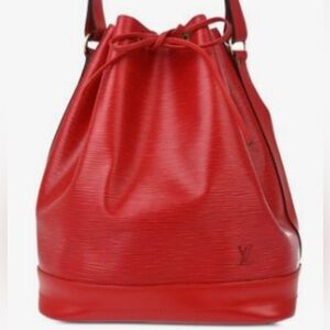 Louis Vuitton Noe Epi Leather Bucket bag- 90’s EUC!